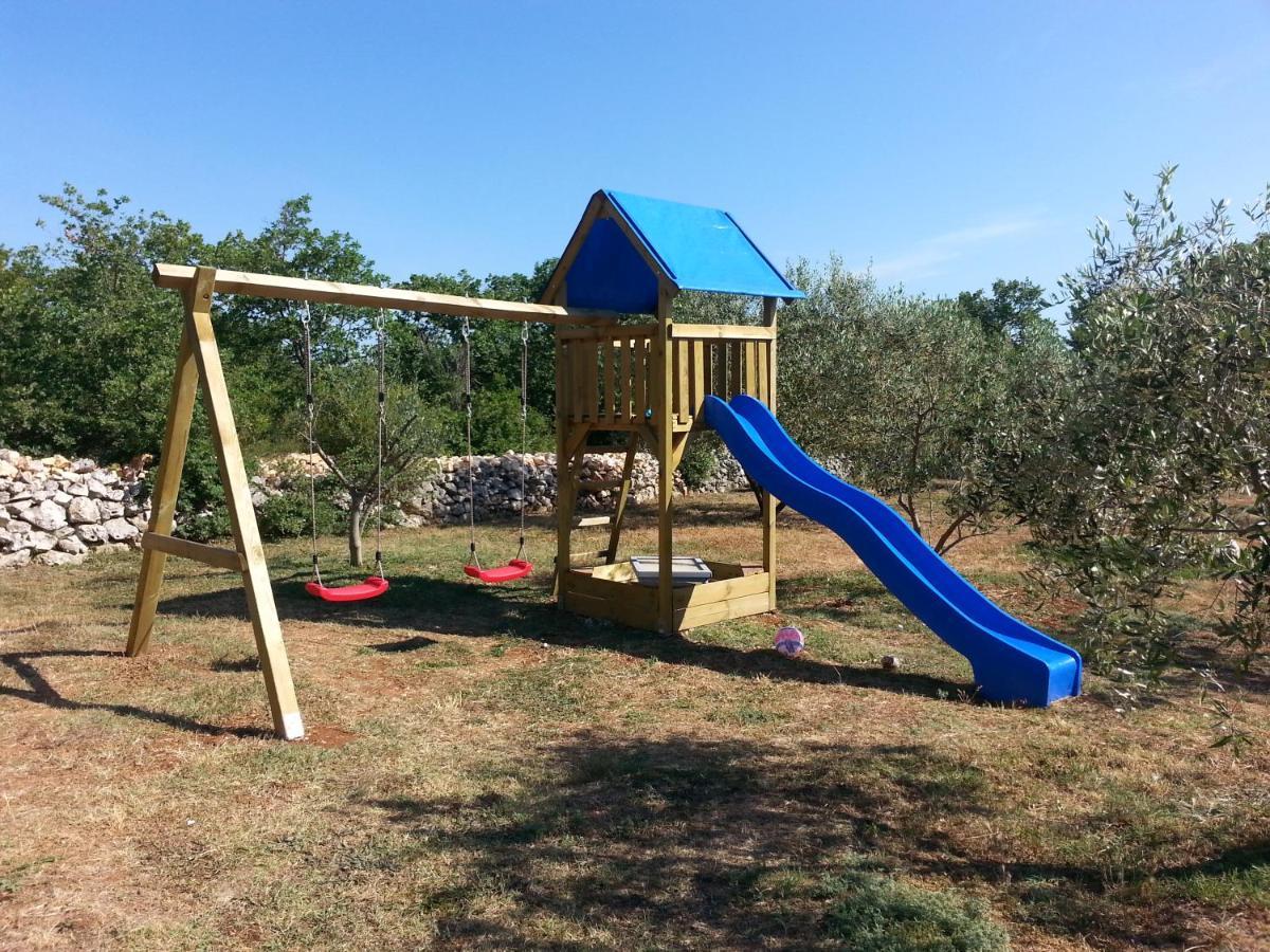 Holiday Home Hrast Debeljak Dış mekan fotoğraf