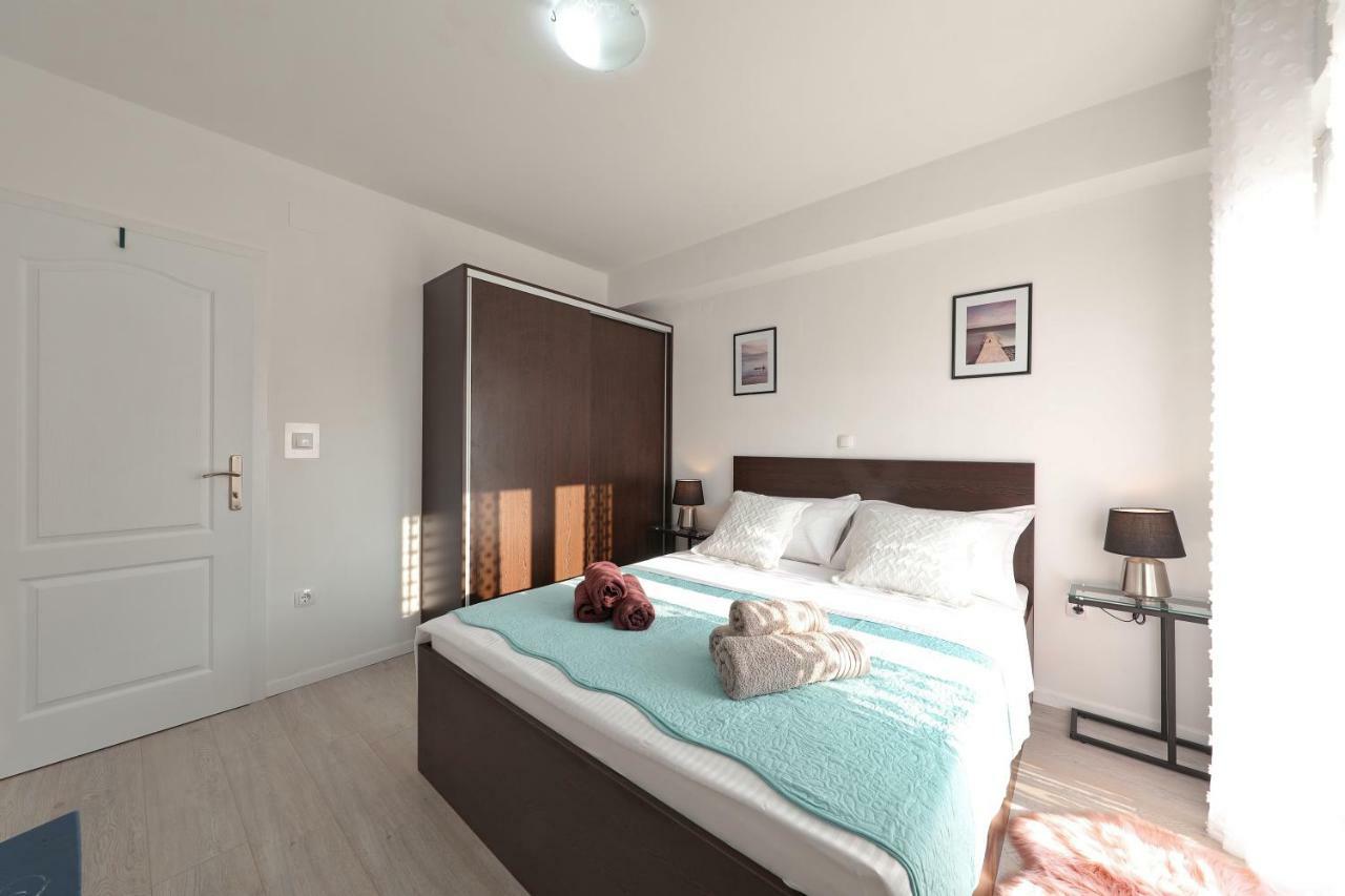 Holiday Home Hrast Debeljak Dış mekan fotoğraf